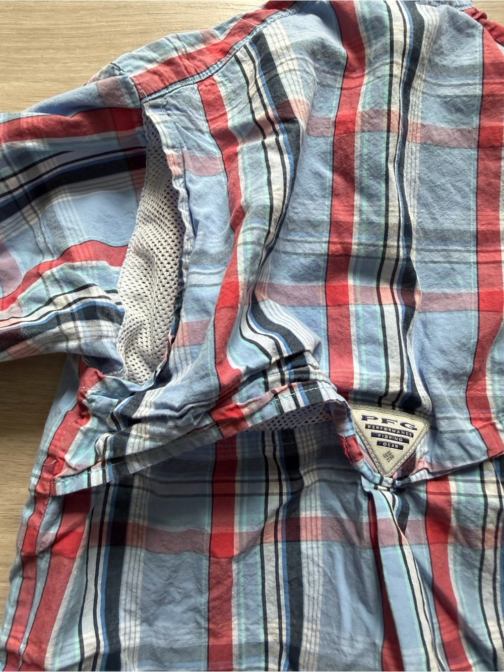 Columbia PFG Short-Sleeve Button-Down Shirt - Picture 5 of 6